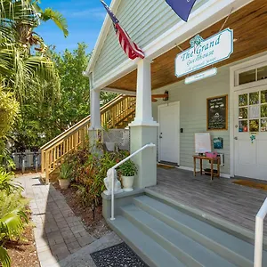 The Grand Couette-café Key West